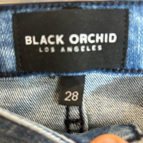 BLACK ORCHID LA Sz 28 MIA Mid-Rise Skinny Flare Mid-Wash Distressed Denim Jeans - Picture 8 of 13